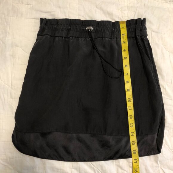 Elizabeth and James 100% Silk Mini Skirt Black Small | Archival | The Row - Picture 12 of 12